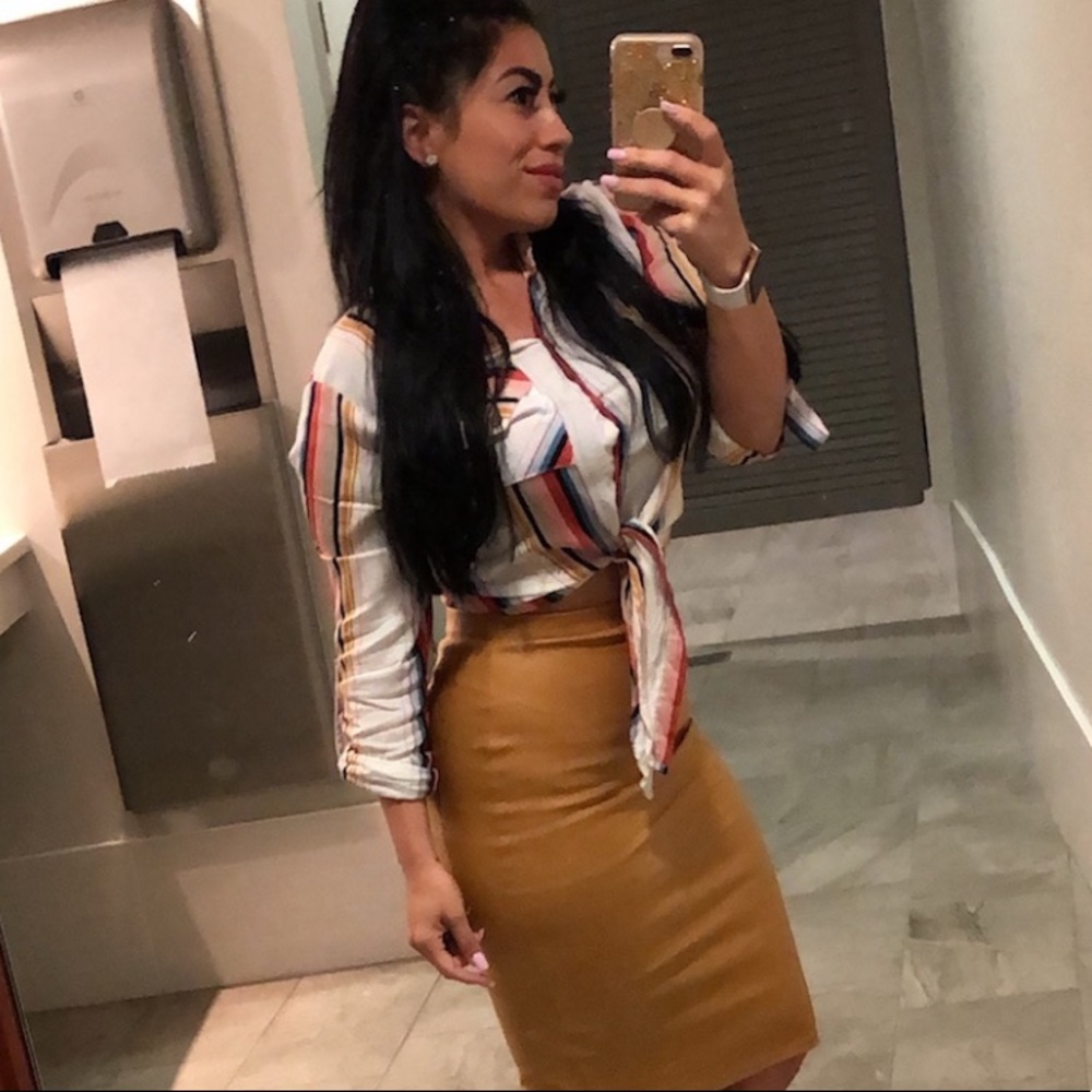 Striped button top